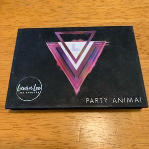 Laura lee party animal pallet